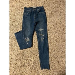 Levi 720 High Rise Super Skinny Distressed Jeans